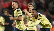 Arsenal, Sunderland'i 2-0 mağlup ederek ligde 4'te 4 yaptı