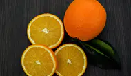 Meyveyi az tüketenlerde kalp riski yükseliyor