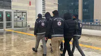 Elazığ'da 16 düzensiz göçmen yakalandı, 2 göçmen kaçakçısı tutuklandı