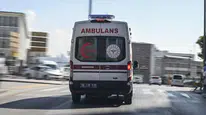 Düzce'de ambulans devrildi: Sürücü ve sağlık personeli yaralandı!