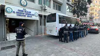 İzmir'de suç örgütüne düzenlenen operasyonda 7 kişi tutuklandı