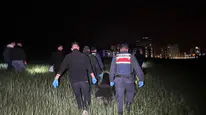 Uşak'ta şüpheli ölüm : Tarım arazisinde erkek cesedi bulundu