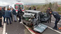 Çankırı'da panelvan ile otomobil çarpıştı : 3 ölü, 5 yaralı