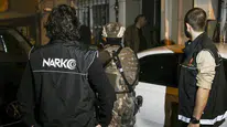 Bitlis'te yolcu otobüsünde şok operasyon : Mide ve bağırsağından 62 paket uyuşturucu çıktı
