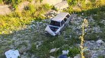 Sinop'ta otomobil şarampole uçtu, 2 kişi yaralandı