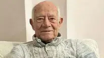 İzmir'de kapısı kilitli evde çıkan yangında 96 yaşındaki adam öldü
