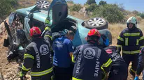 Denizli'de kontrolden çıkan otomobil şarampole devrildi : 4 yaralı