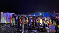 Devrilen yolcu otobüsündeki 40 kişi yaralandı