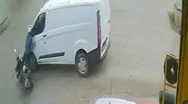 Osmaniye'de minibüs ile motosiklet çarpıştı : 1 yaralı
