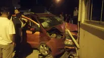 Tekirdağ'da alkollü sürücü bina duvarına çarptı : 2 yaralı
