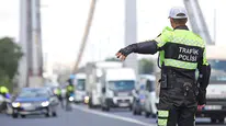 Menemen'de 'dur' ihtarına uymayan motosiklet sürücüsüne rekor ceza