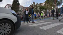 Bilecik Tepebaşı'nda korkutan olay : Yaşlı kadın refüjde ölümle dans etti