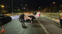 Van'da otomobil takla attı, 2 kişi yaralandı