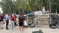 Osmaniye'de otomobil ile ticari araç çarpıştı : 5 yaralı