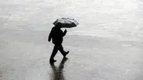 Elazığ’da sağanak etkili oldu ! Bir anda bastırdı, hayatı olumsuz etkiledi