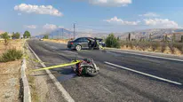 Malatya'da otomobil ile çarpışan 23 yaşındaki motosikletli öldü