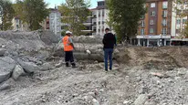 Okul yıkımında insan kafatası ve kemikler bulundu