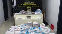 Mersin'de hastane otoparkında 256 bin 900 uyuşturucu hap ele geçirildi