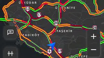 İstanbul’da yağmur trafiği kilitledi :