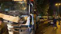 El frenini çekmeyi unuttuğu iddia edildi! Beton pompası 7 araca çarptı
