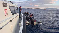 İzmir'de 37 düzensiz göçmen yakalandı