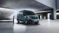 Renault Master yenilendi mi? Yeni minibüs ve açık kasa kamyonetin fiyatları nedir?