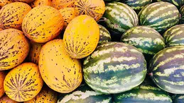 Karpuz mu, kavun mu? Seçtiğin meyve kişiliğini yansıtıyor!