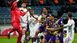 Beşiktaş taraftarından yönetime istifa çağrısı!