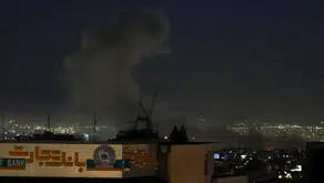 İran'ın başkenti Tahran'da şiddetli patlamalar yaşanıyor