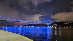 Fatih Sultan Mehmet Köprüsü'nden, Engelliler Haftası'na özel ışıklandırma!