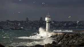 İstanbul’da 5 günlük rüzgar alarmı! Karadeniz kıyısında tehlikeli akıntı uyarısı