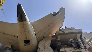 Hindistan'daki uçak kazasında bilanço ağırlaşıyor