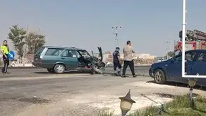 Isparta'da kavşakta feci kaza: 1'i ağır 8 yaralı