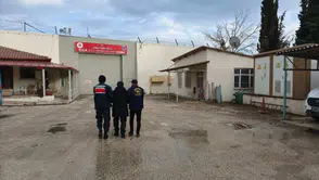 Bilecik'te kendisini jandarma olarak tanıtarak insanları dolandıran şahıs tutuklandı