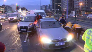 D-100 Karayolu'nda zincirleme kaza: 6 araç birbirine girdi