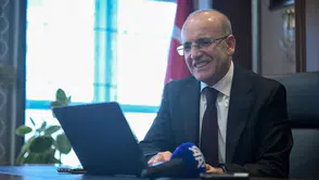 Bakan Şimşek'ten esprili saç ve diş turizmi paylaşımı