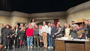 Profesyonel oyunu son kez sahnelendi!