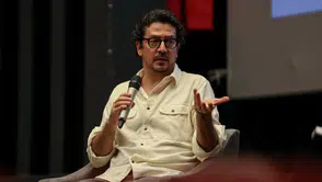 Ünlü yönetmen Tolga Karaçelik Bursalılarla bir araya geldi