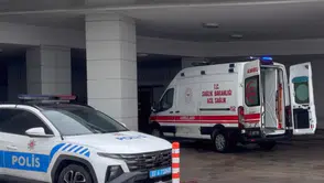 Karne günü parkta bıçaklanan lise öğrencisi öldü