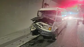 Bilecik'te tünelde kaza : 1'ağır 3 kişi yaralandı