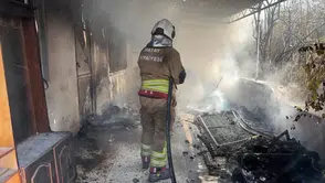 Hatay Arsuz'da müstakil küle döndü