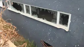 Hırsızlık için girdikleri binanın asansör boşluğunda ceset buldular