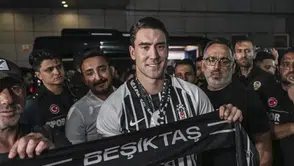 Beşiktaş'ın yıldızı Dusan Vlahovic Sırbistan Milli Takımı kadrosuna çağrıldı