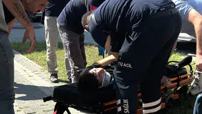 Muğla Menteşe'de motosiklet otomobile çarptı : Sürücü yaralandı
