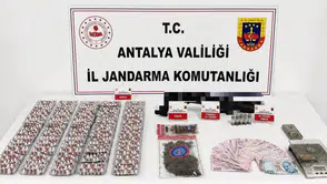 Antalya'da uyuşturucu operasyonu : 6 kilo 850 gram skunk ve çok sayıda suç aleti yakalandı