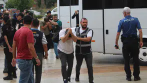 Aydın'da 11 milyar liralık şüpheli para trafiği : 31 şüpheli adliyeye sevk edildi
