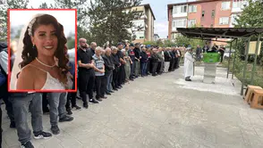 Kazada hayatını kaybeden öğretmen, memleketi Karabük'te defnedildi