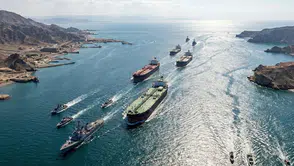 Hürmüz Boğazı'nda gemi vuruldu, petrol fiyatları yeniden yükseldi