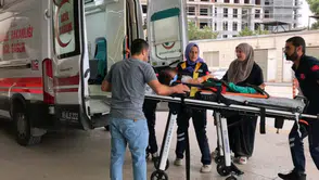 Bursa'da balkondan düşen çocuk yaralandı