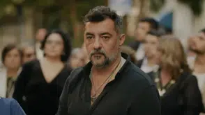 Celil Nalçakan Kimdir? Türk Tiyatro ve Sinemasının Önemli İsimlerinden Biri Olmayı Nasıl Başardı?